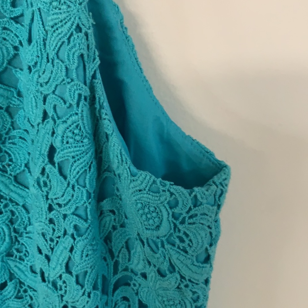 Talbots eyelet sleeveless dress. Aqua blue - Picture 5 of 10